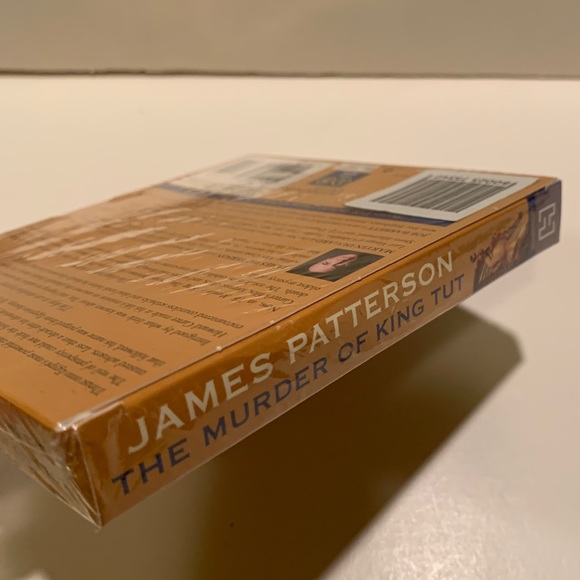 NWT JAMES PATTERSON: THE MURDER OF KING TUT AUDIO BOOK. - Picture 4 of 5